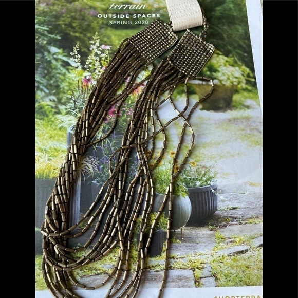 New - anthropologie necklace - Picture 2 of 3